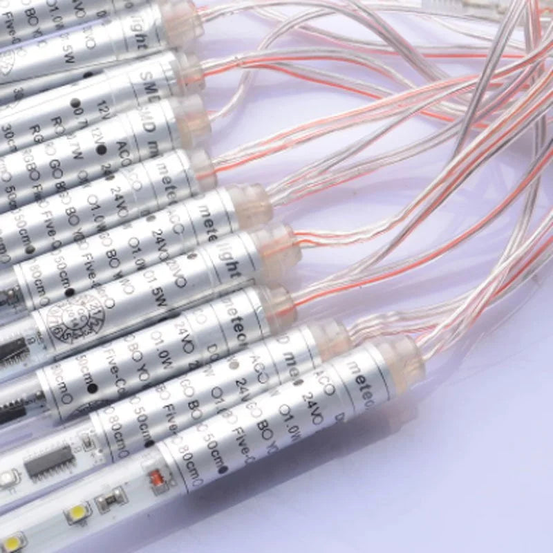 Χριστουγεννιάτικη LED Βροχή Μετεωριτών 8τμχ x 50cm Θερμός Φωτισμός – Βροχή Μετεωριτών